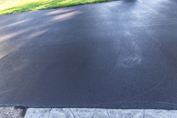 Residential Blacktop Service in Lima